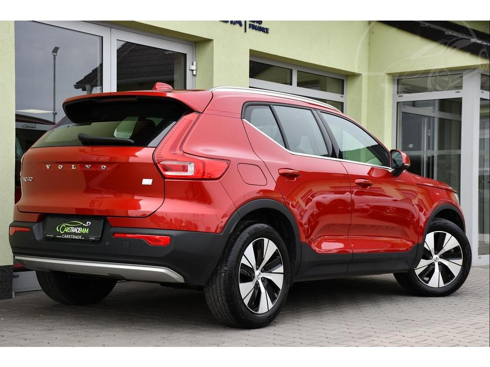 Volvo XC40 T5 RECHARGE MOMENTUM PRO H/K