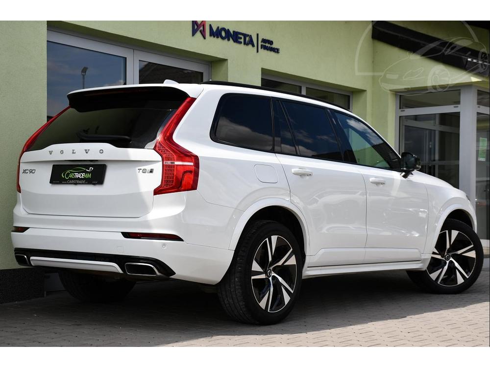 Volvo XC90 T8 R-DESIGN H/K REZERVACE