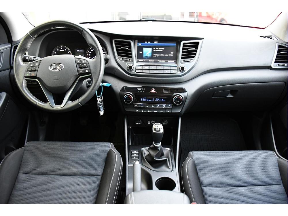 Hyundai Tucson 1.6GDi NAV SERVISN KN͎KA R