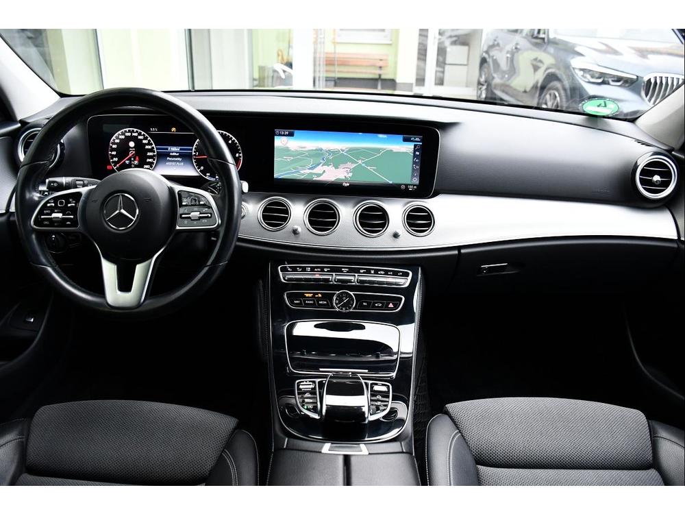 Mercedes-Benz E 220 d 4MATIC N.TOP LED CARPLAY