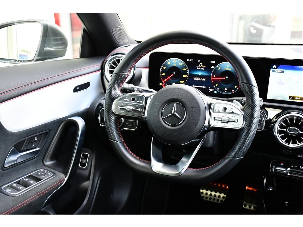 Mercedes-Benz CLA 220 CDI AMG LED A/T REZERVACE