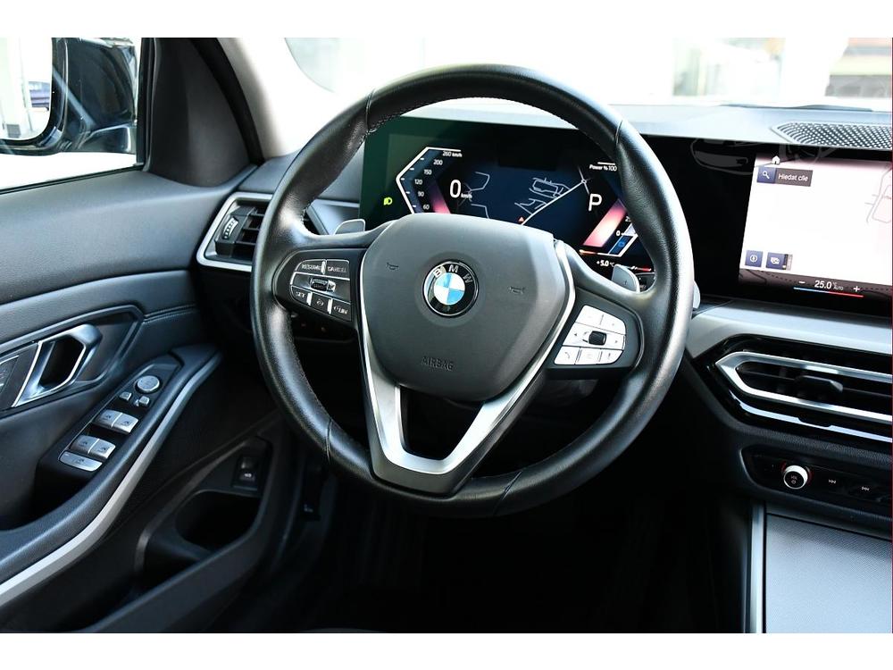 BMW 318 i A/T VIRTUAL ZRUKA 1.M R