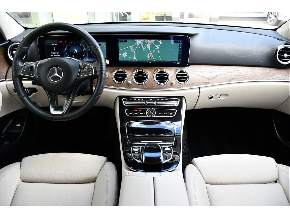 Mercedes-Benz E 350 D A/T HUD R K3602xPNEU