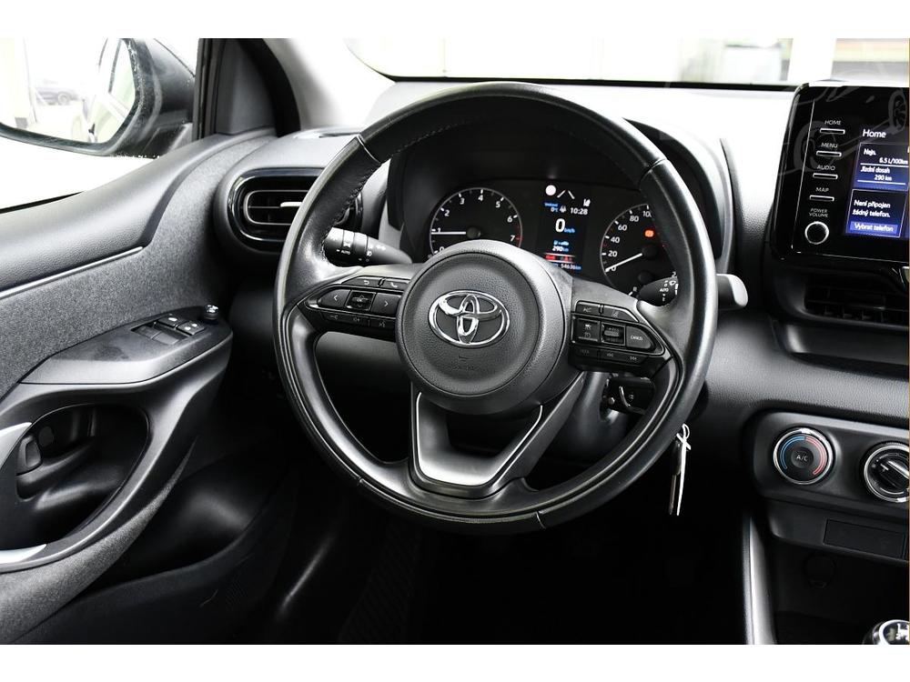 Toyota Yaris 1.0VVT-i CARPLAY KAMERA