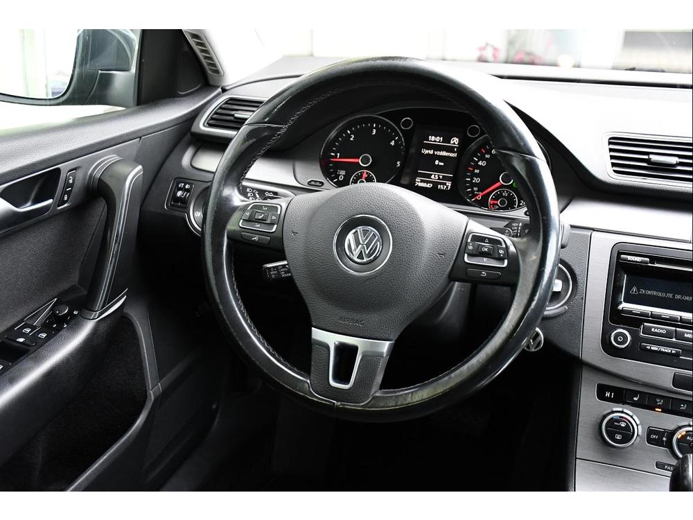 Volkswagen Passat 2.0TDi DSG COMFORTLINE