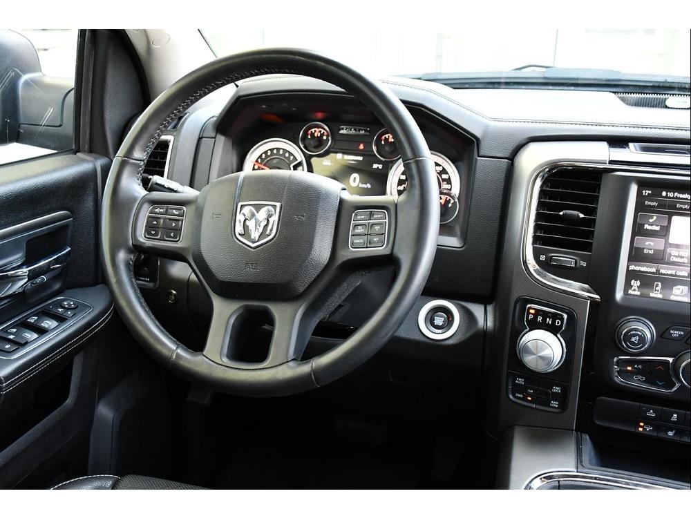 Dodge Ram 5.7 V8 HEMI SPORT NAVI KAMERA