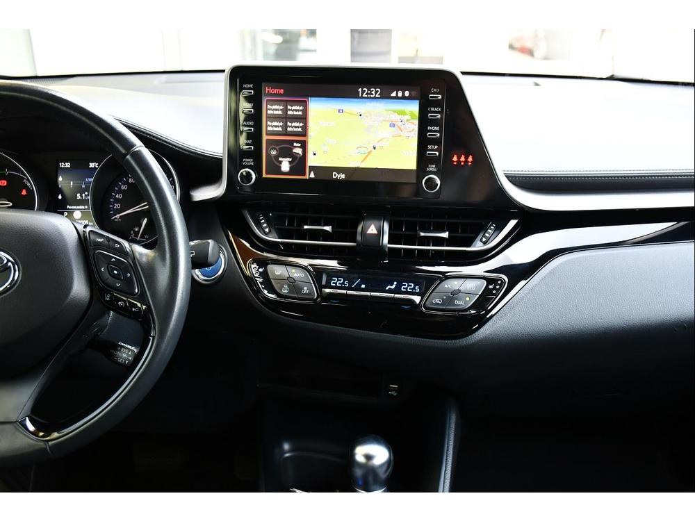 Toyota C-HR 1.8HYBRID A/T NAV PKN STAV