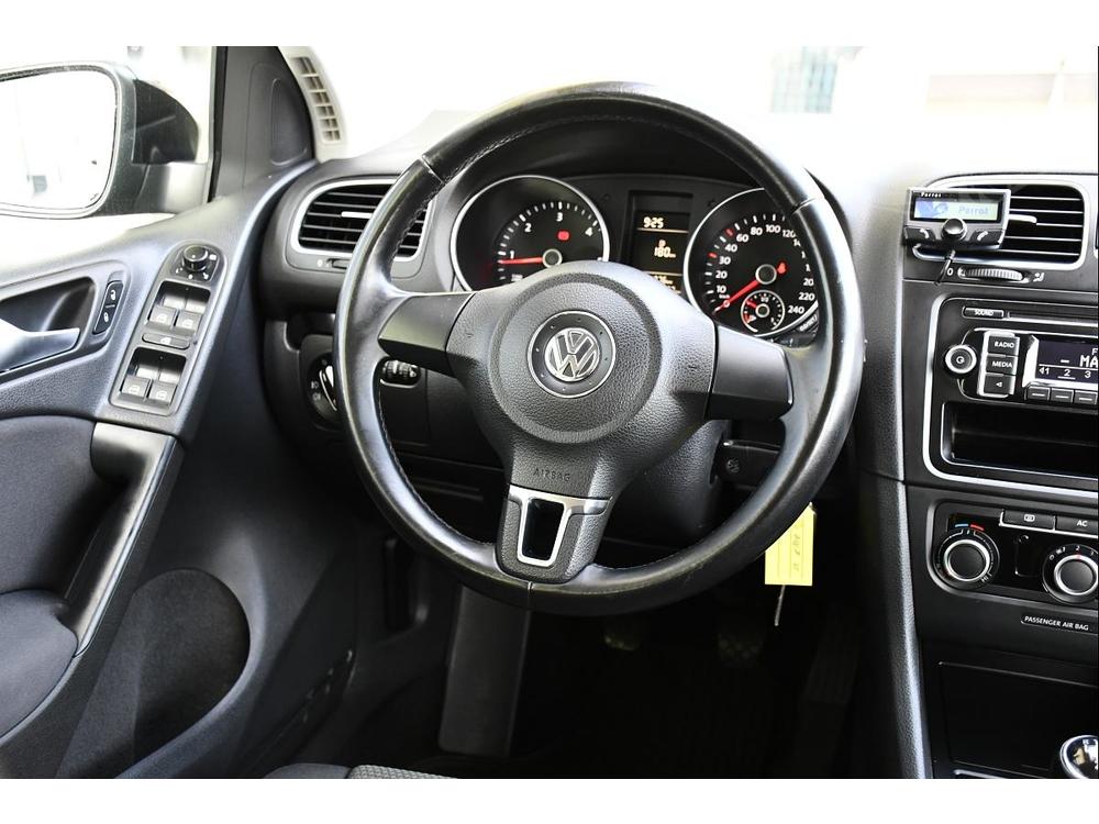 Volkswagen Golf 1.6TDi 66kW 2xKOLA