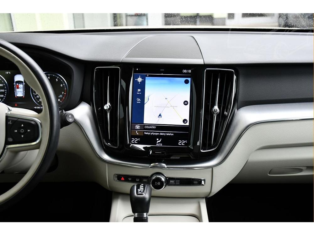 Volvo XC60 T4 140kW A/T LED CARPLAY NAVI