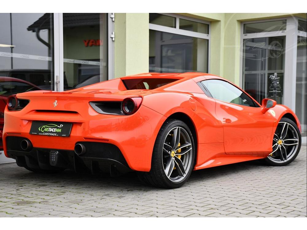 Ferrari  SPIDER CARBON TAILOR MADE JBL