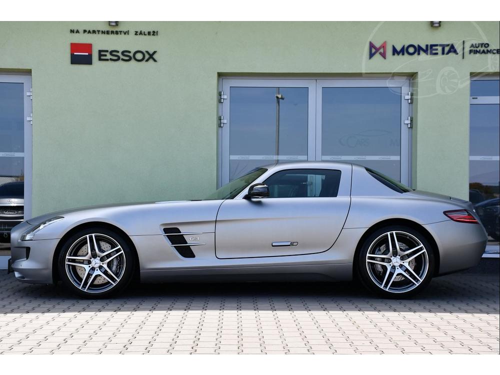 Mercedes-Benz SLS AMG 6.2 V8