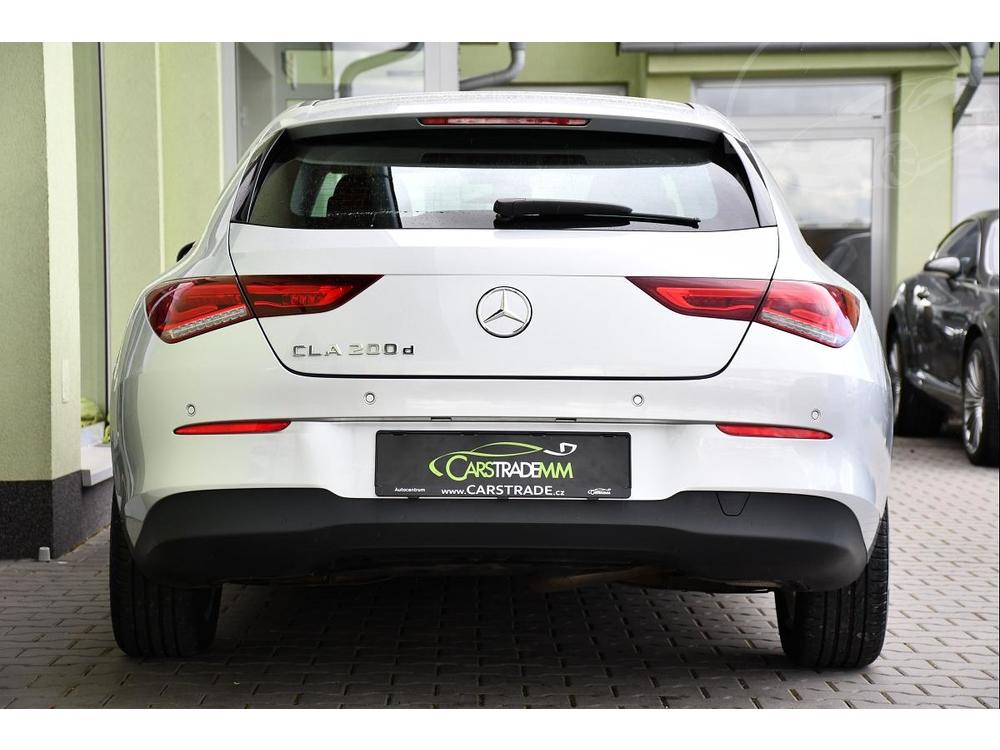 Mercedes-Benz CLA 200d LED VIRTUAL ZRUKA NAV 1M