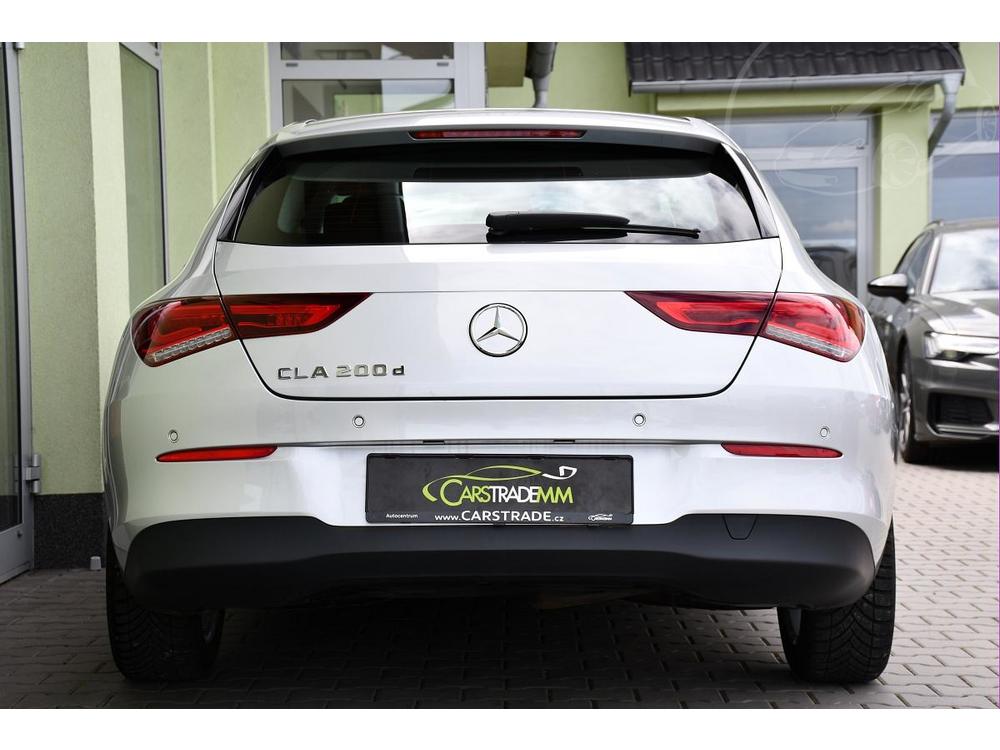 Mercedes-Benz CLA 200d LED VIRTUAL ZRUKA NAV 1M