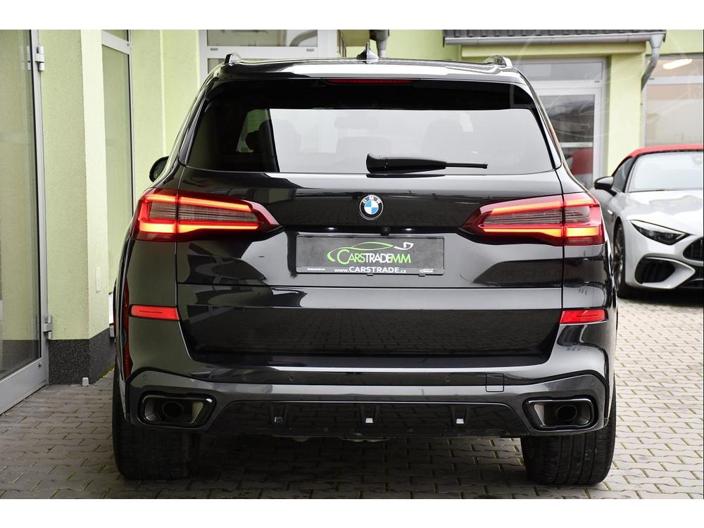 BMW X5 xDrive30d M-SPORT H/K ZRUKA