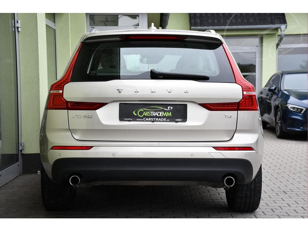 Volvo XC60 T4 140kW A/T LED CARPLAY NAVI