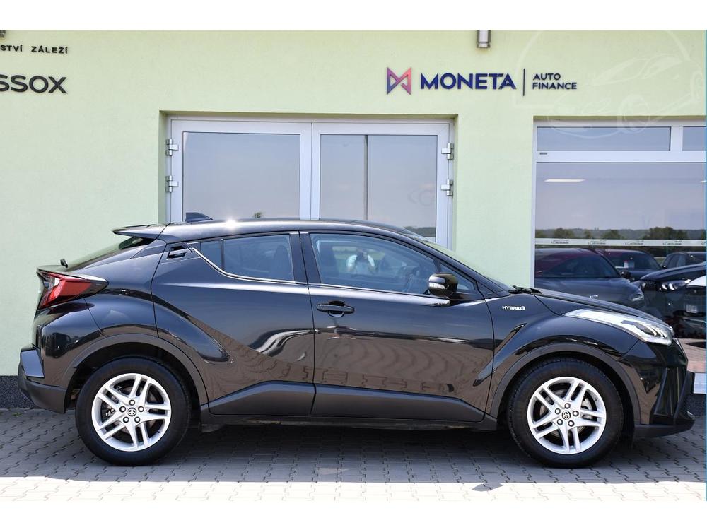 Toyota C-HR 1.8HYBRID A/T NAV PKN STAV