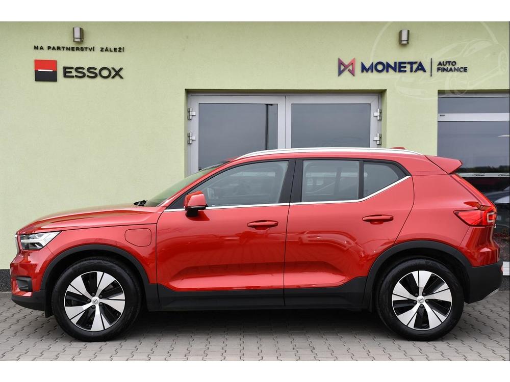 Volvo XC40 T5 RECHARGE MOMENTUM PRO H/K