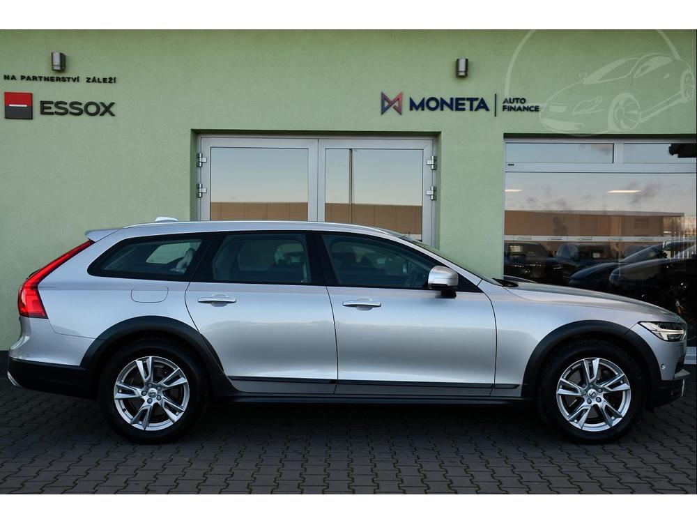 Volvo V90 2.0 D4 AWD CROSS COUNTRY R