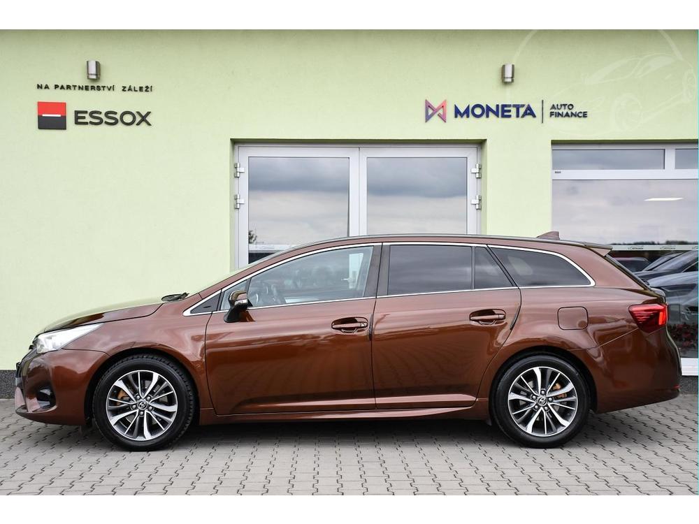 Toyota Avensis 2.0 D-4D NAVI KAMERA AUT. A/C