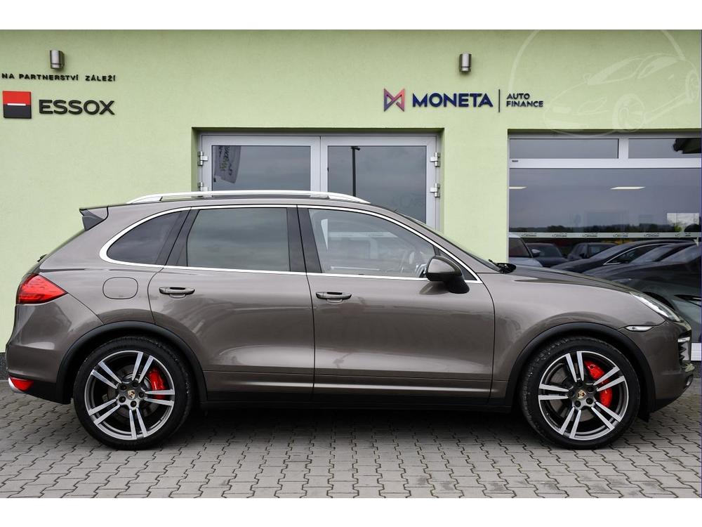 Porsche Cayenne 4.8 V8 TURBO PANO TOP STAV R