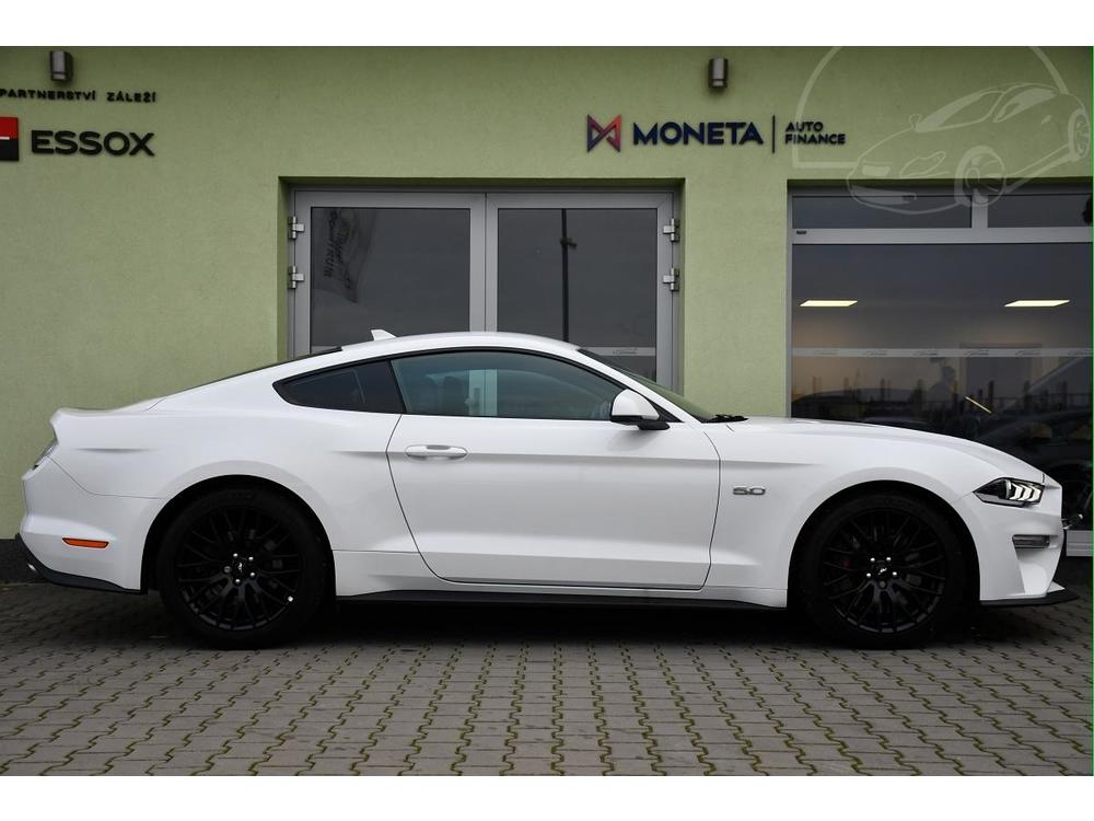 Ford Mustang 5.0 V8 Ti-VCT GT ZRUKA R