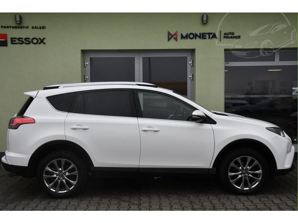 Toyota RAV4 2.0VVT-i 112 kW 4WD R 1.MAJ