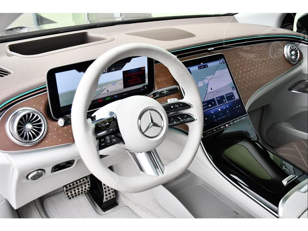 Mercedes-Benz EQE 350+SUV ZRUKA PANO VZDUCH HUD