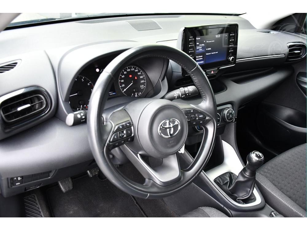 Toyota Yaris 1.0VVT-i CARPLAY KAMERA