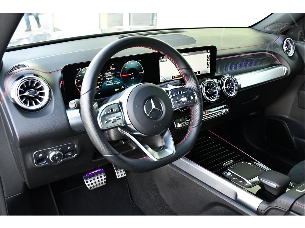 Mercedes-Benz EQB 350 AMG 4M CARPLAY ZRUKA 1.M