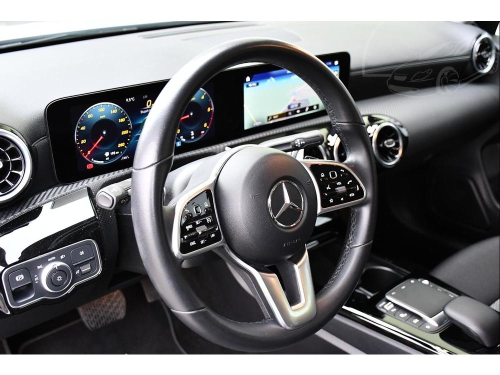 Mercedes-Benz CLA 200d A/T NAVI KAMERA