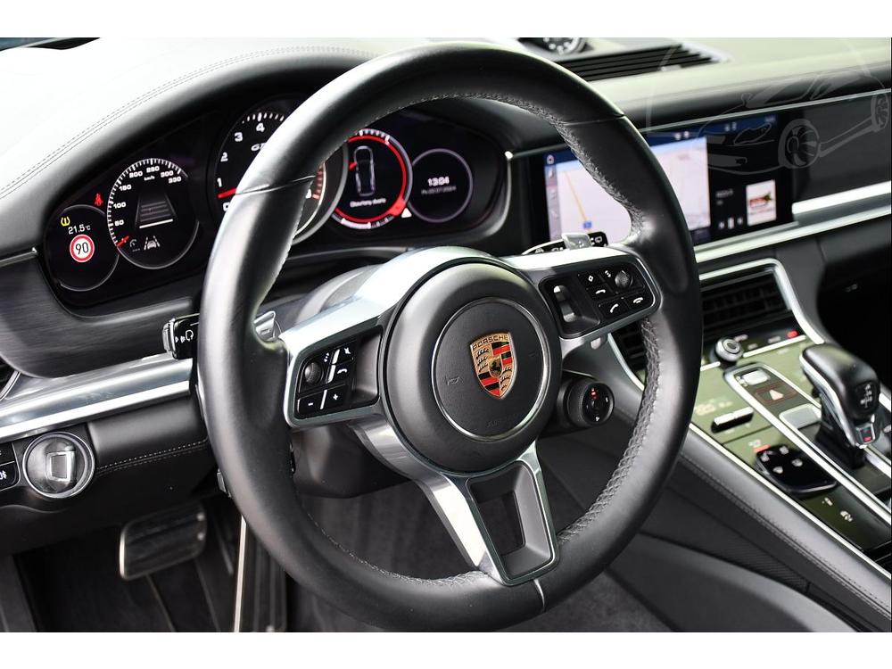 Porsche Panamera GTS 4.0 V8 338kW HUD PANO BURM