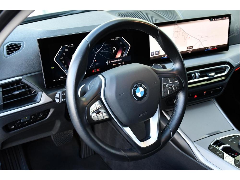 BMW 318 i A/T VIRTUAL ZRUKA 1.M R