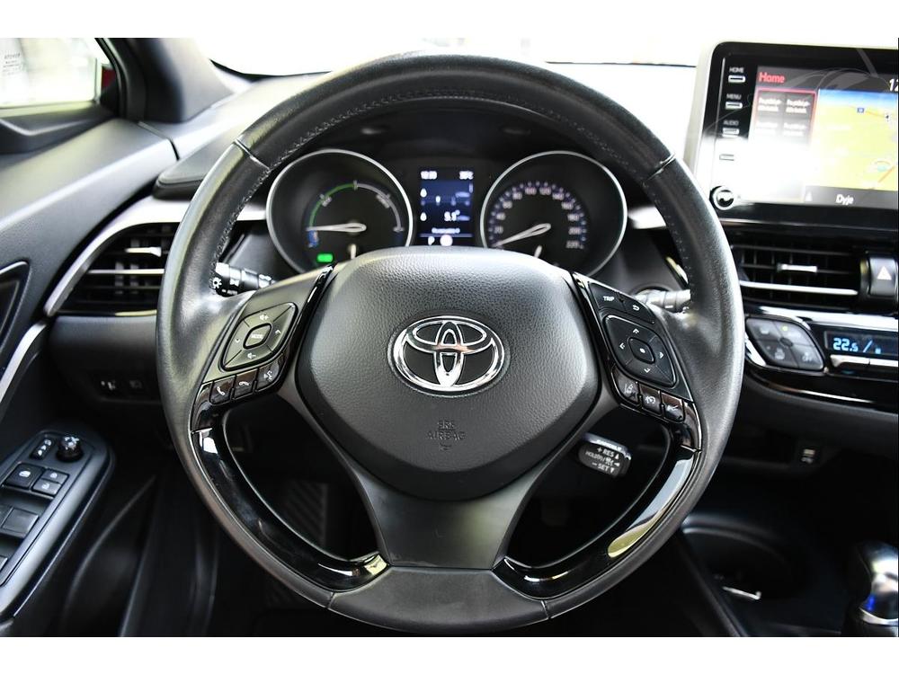 Toyota C-HR 1.8HYBRID A/T NAV PKN STAV