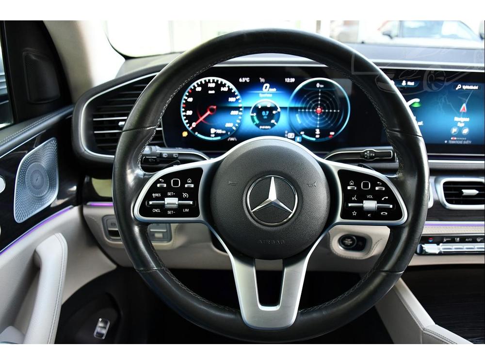 Mercedes-Benz GLE 300d 4MATIC REZERVACE