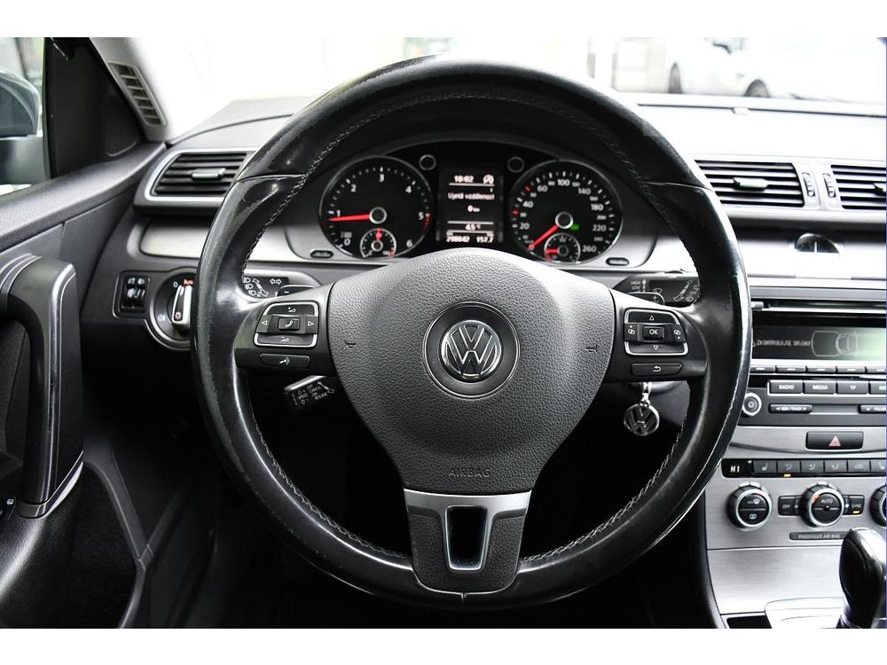 Volkswagen Passat 2.0TDi DSG COMFORTLINE