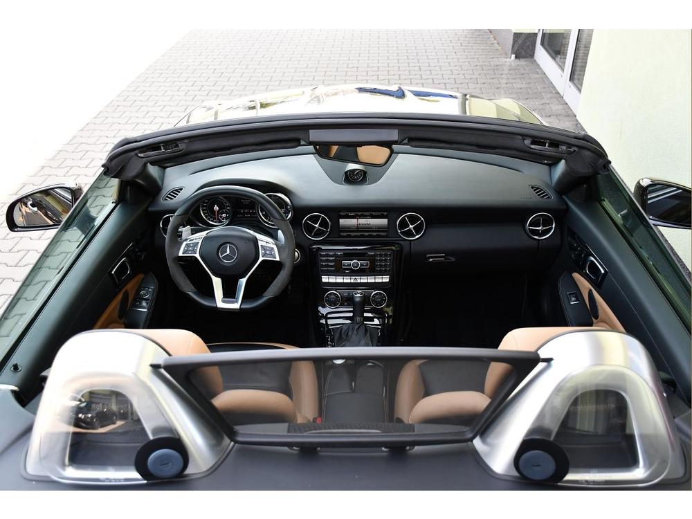 Mercedes-Benz SLK 55 AMG V8 DESIGNO ACC H/K NAVI