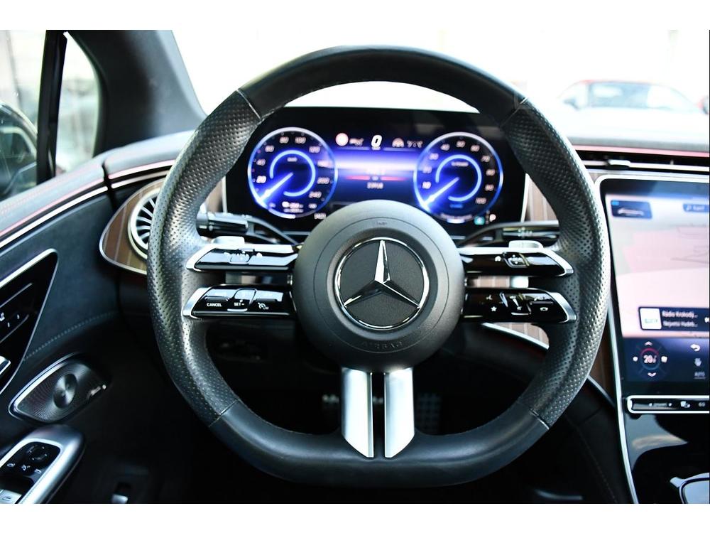 Mercedes-Benz EQE 350+ HUD K360 ZRUKA PANO