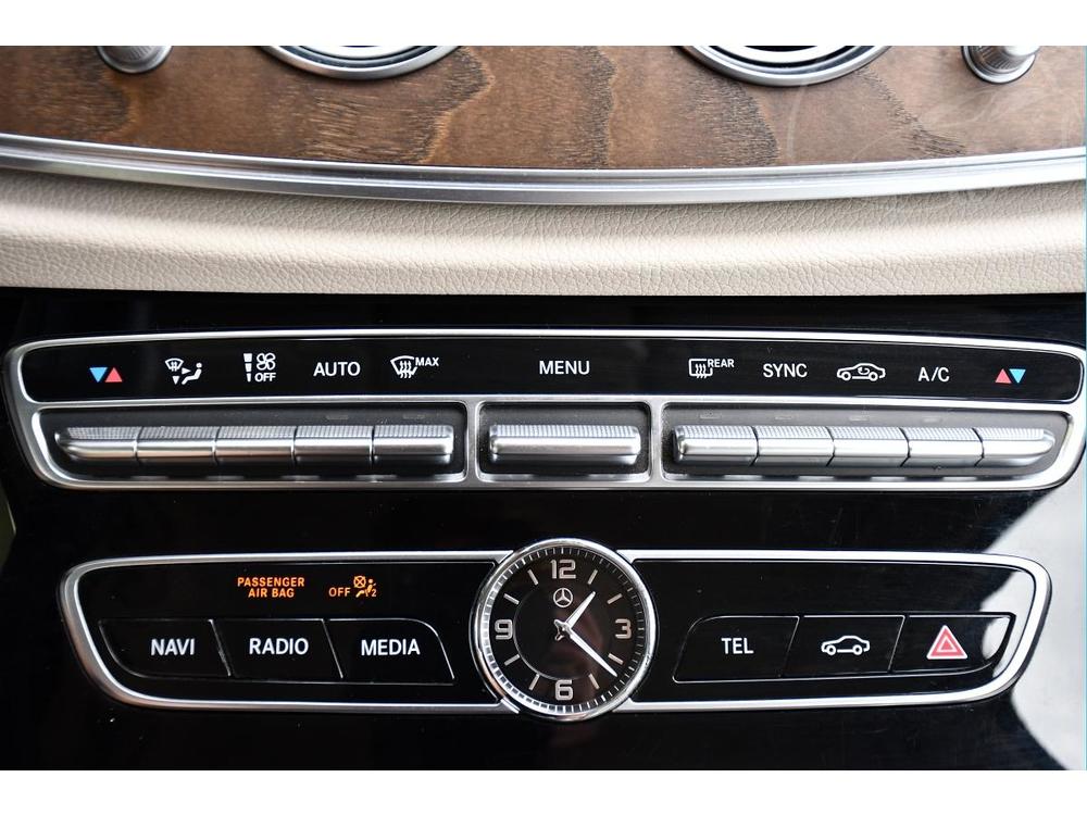 Mercedes-Benz E 350 D A/T HUD R K3602xPNEU