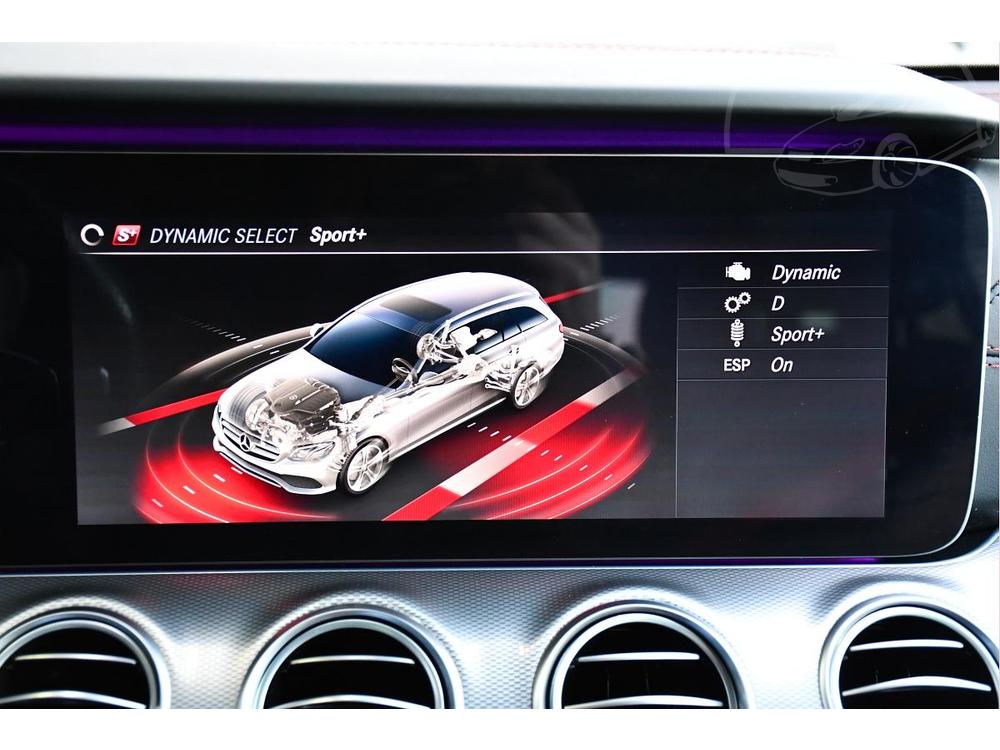 Mercedes-Benz E 53 AMG 4M+ VZDUCH ACC CARPLAY