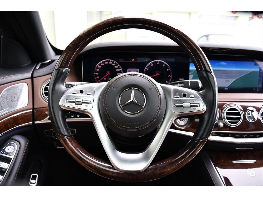 Mercedes-Benz S 560L MASA N.VISOIN HUD VZDUCH