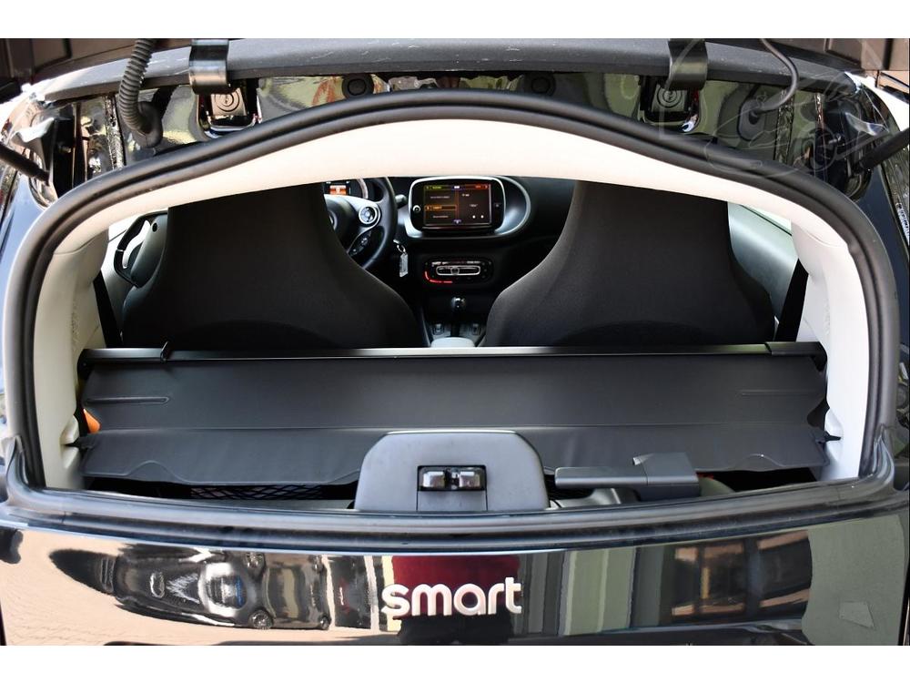 Smart Fortwo EQ PASSION 60kW CARPLAY 1.MAJ