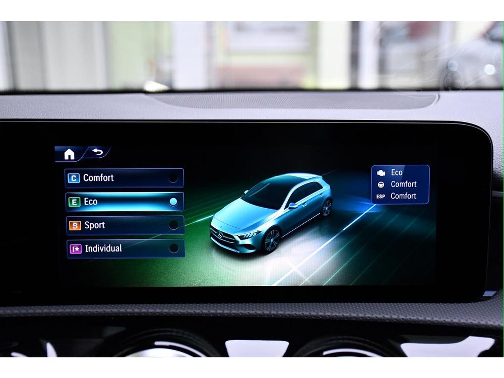 Mercedes-Benz A 180 ZRUKA LED NAV VIRTUAL 1M