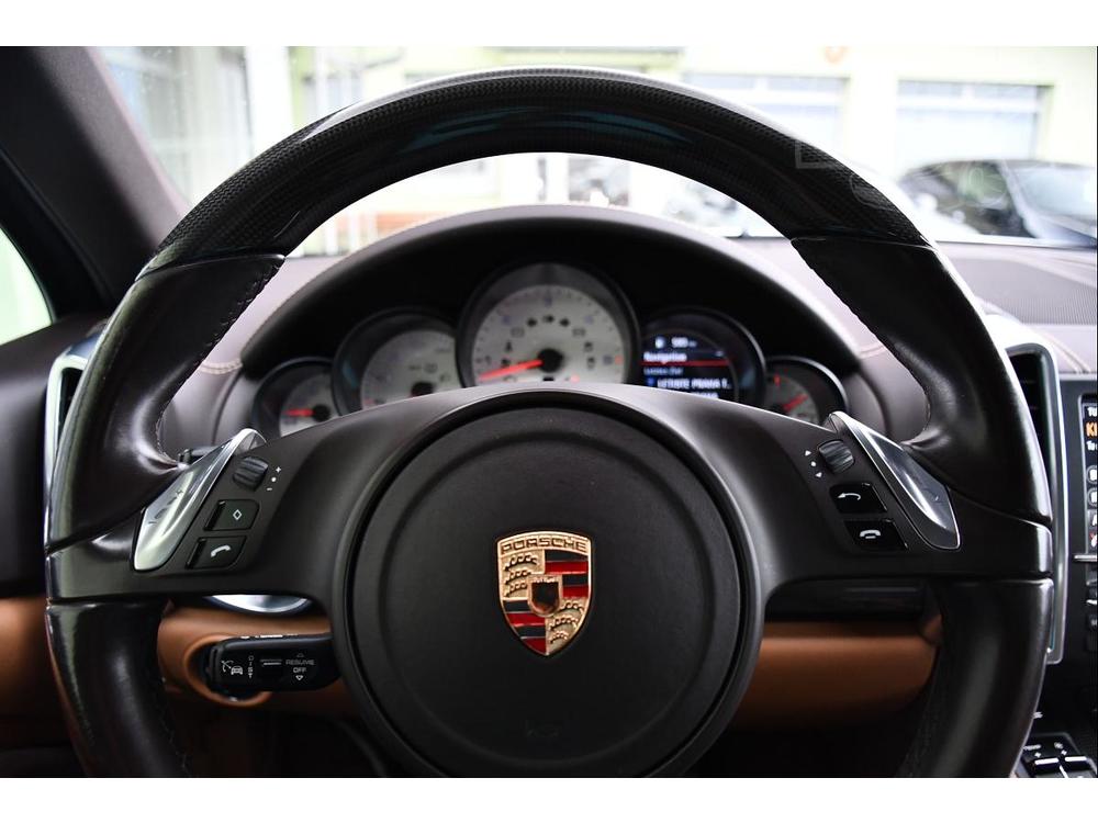 Porsche Cayenne S 4.2 V8 BOSE NEZ.TOP PANO AIR