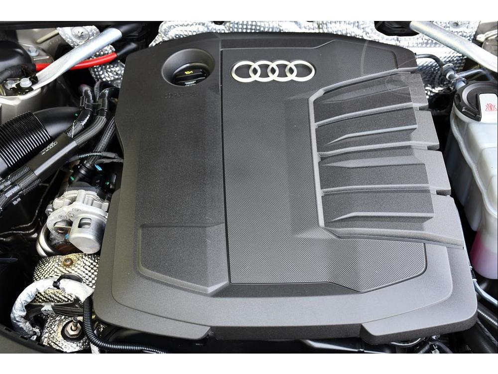 Audi A6 40TDI A/T NAVI KAMERA 1.M R