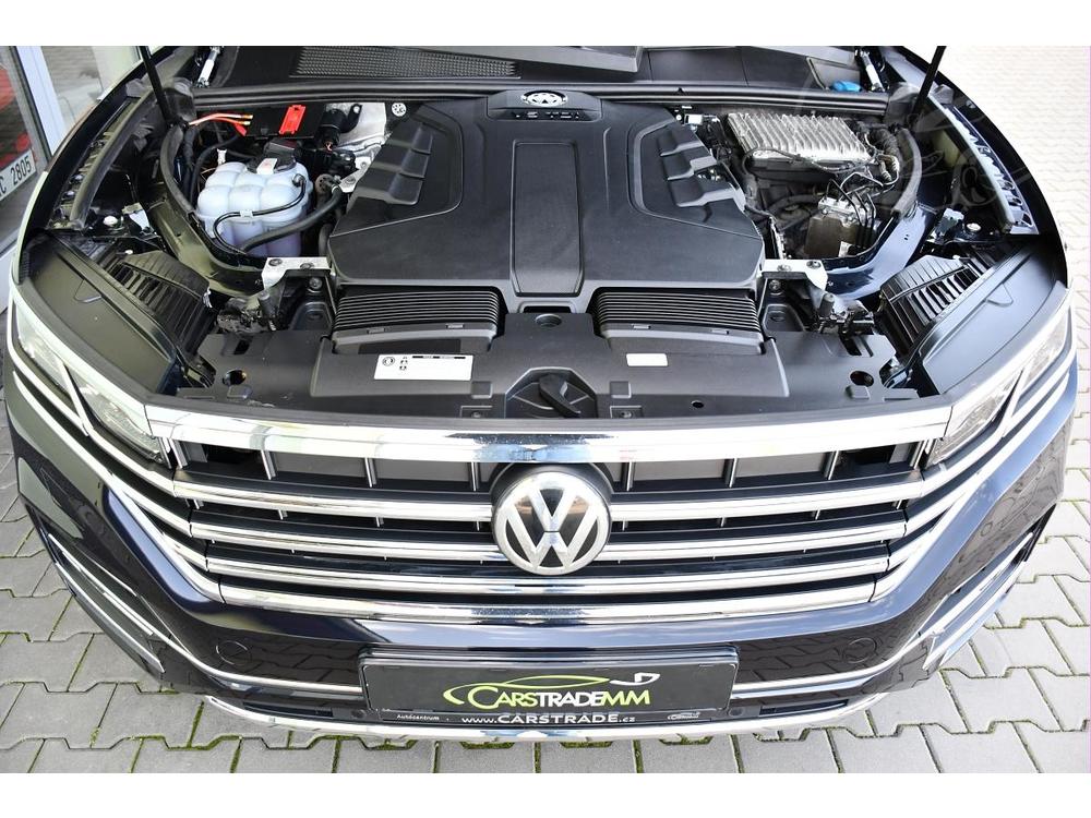 Volkswagen Touareg 3.0TDi TAN VZDUCH R 1.M