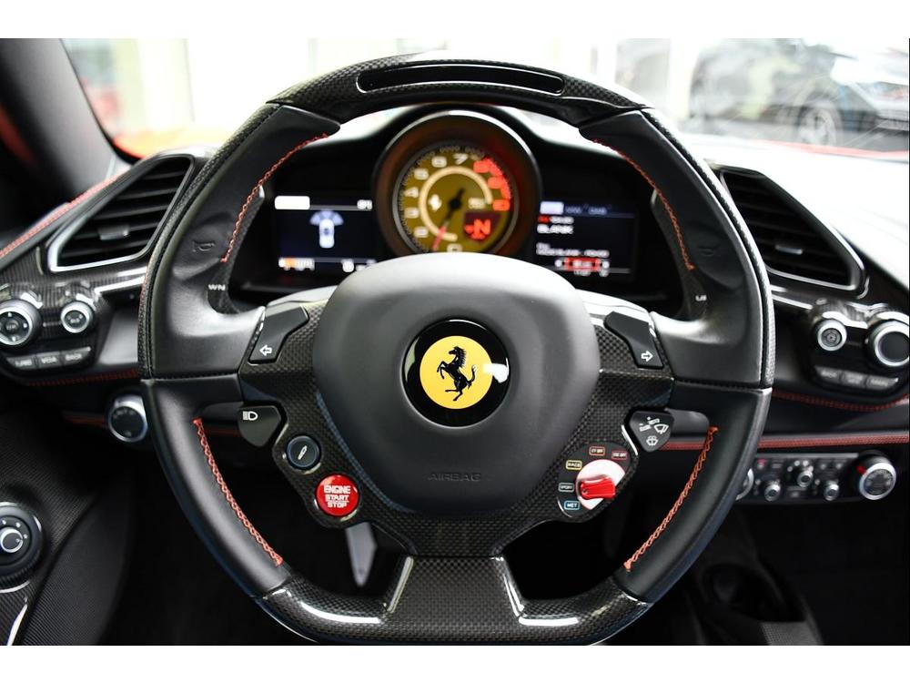 Ferrari  SPIDER CARBON TAILOR MADE JBL