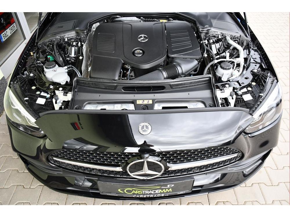 Mercedes-Benz C 400e 4M HYBRID PANO ZRUKA 1M