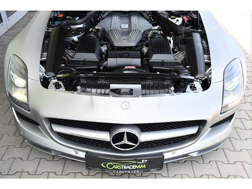 Mercedes-Benz SLS AMG 6.2 V8