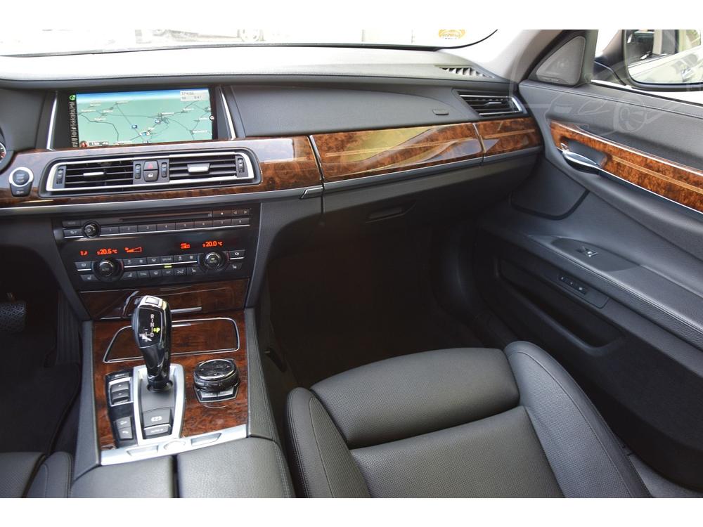 BMW 750 d xDRIVE*HUD*ACC*DOVRY*H/K