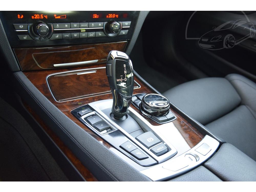 BMW 750 d xDRIVE*HUD*ACC*DOVRY*H/K